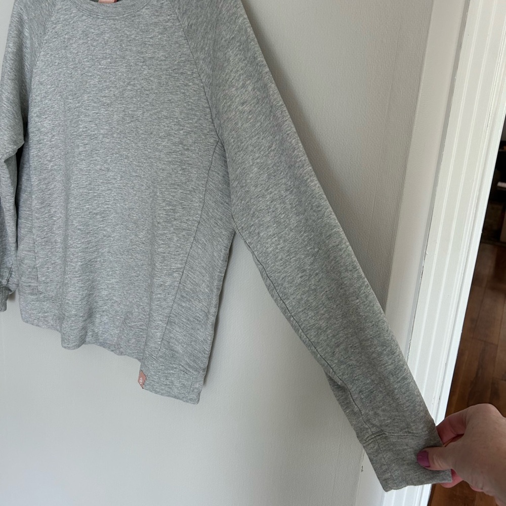 THIRDLOVE Weekend Gray French Terry Crewneck Sweatshirt Lounge Comfy Cabin Sz M - Picture 7 of 13